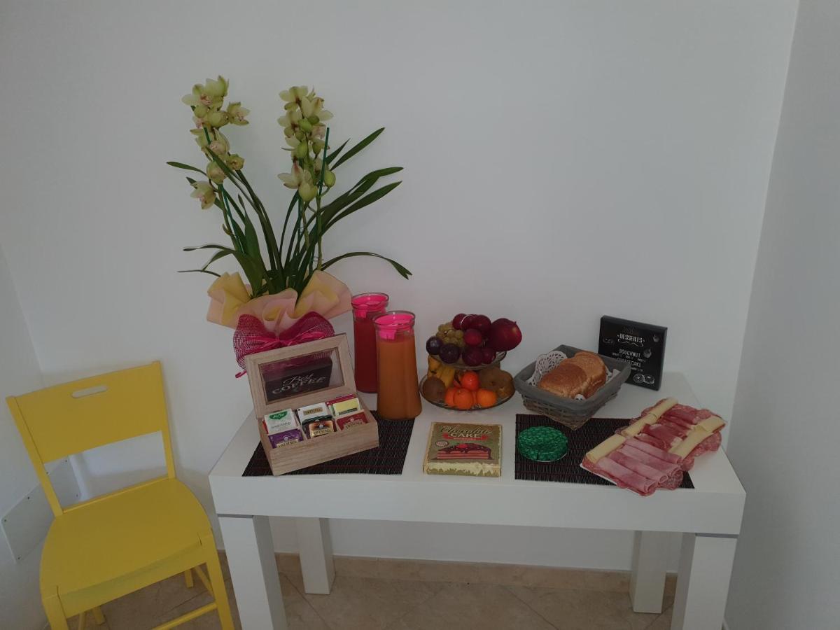 La Casa Di Sofia Hotel Olbia Luaran gambar